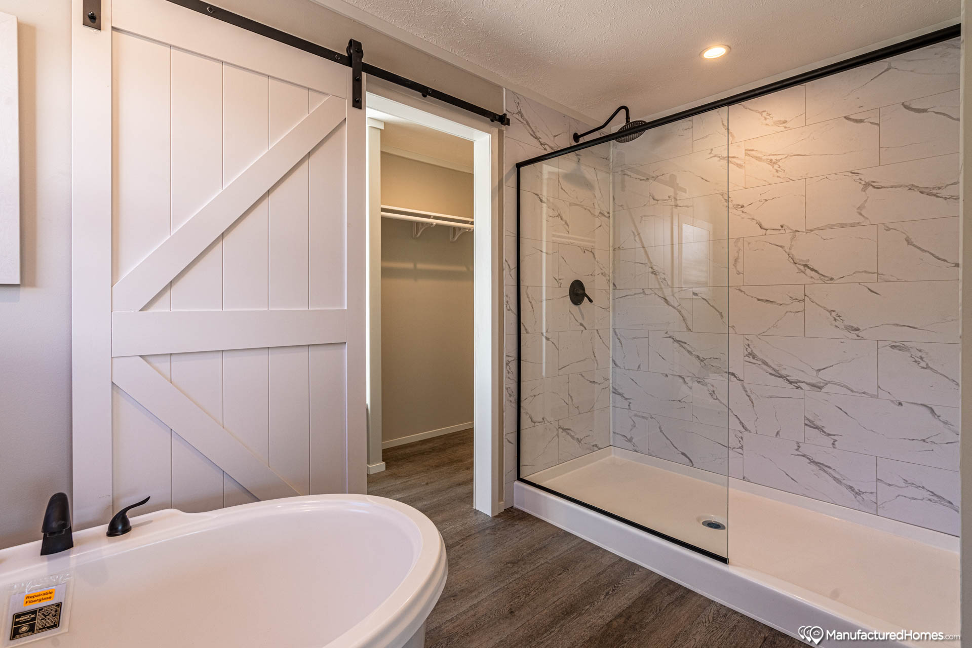 Ascend The Paris 3264H32A21 By Champion Homes Value Homes ascend-the-paris-3264h32a21-by-champion-homes-value-homes